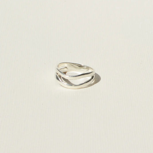 Wavy Ring